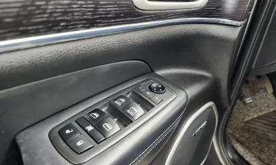 Jeep Cherokee 2019, 92184 км, за 14332.26 USD - фото 38