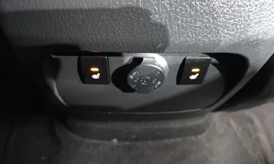 Kia Sorento 2011, 143998 км, за 3807.27 USD - фото 19