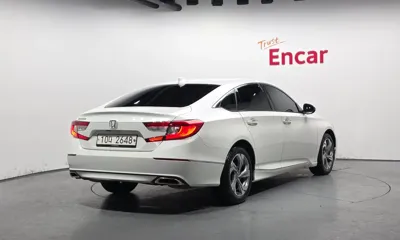 Honda Accord 2018, 28427 км, за 10312.01 USD