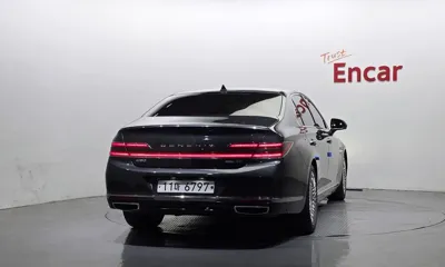 Genesis G90 2019, 182123 км, за 18708.15 USD