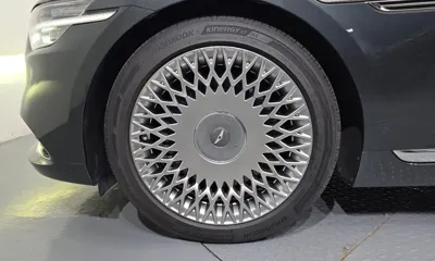 Genesis G90 2019, 182123 км, за 18708.15 USD
