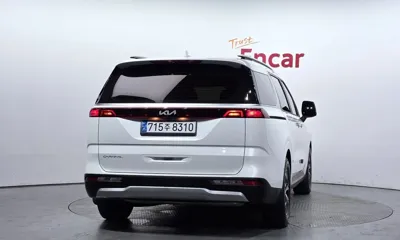 Kia Canival 2023, 58041 км, за 17323.09 USD