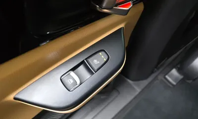 Kia Canival 2023, 58041 км, за 17323.09 USD - фото 28