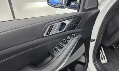 BMW X5 2024, 11419 км, за 76772.78 USD - фото 36