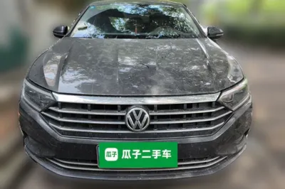 Volkswagen Sagitar 2020, 108900 км, за 7844 USD
