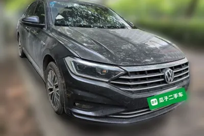 Volkswagen Sagitar 2020, 108900 км, за 7844 USD