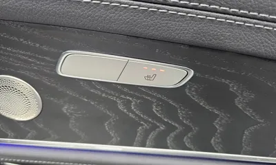 Mercedes-Benz E-Class 2022, 73603 км, за 26250.49 USD - фото 18