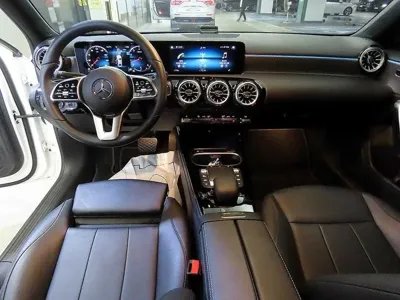 Mercedes-Benz A-Class 2022, 29917 км, за 18102.49 USD - фото 10