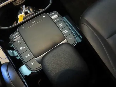 Mercedes-Benz A-Class 2022, 29917 км, за 18102.49 USD - фото 15