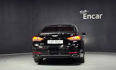Hyundai Genesis 2016, 121029 км, за 6182.41 USD
