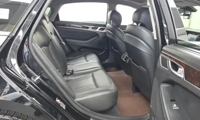 Hyundai Genesis 2016, 121029 км, за 6182.41 USD - фото 12