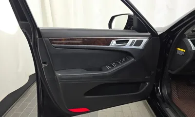 Hyundai Genesis 2016, 121029 км, за 6182.41 USD - фото 24