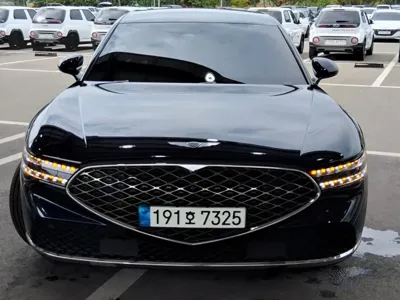 Genesis G90 · 2023 год