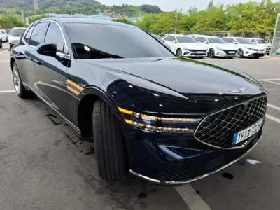 Genesis G90 2023, 75450 км, за 14336.35 USD