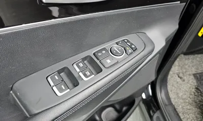 Kia Sorento 2018, 61395 км, за 13466.05 USD - фото 27