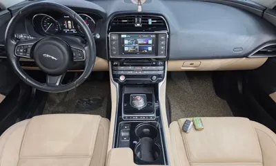Jaguar XE 2016, 180928 км, за 3633.96 USD - фото 7