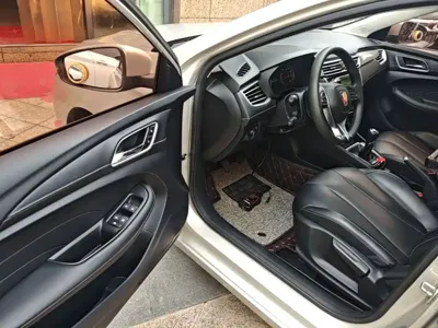 Roewe i5 2018, 44100 км, за 2803.62 USD - фото 16