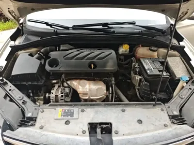 Roewe i5 2018, 44100 км, за 2803.62 USD - фото 20