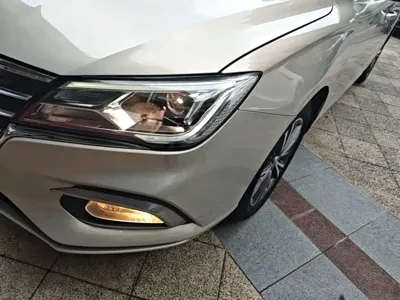 Roewe i5 2018, 44100 км, за 2803.62 USD - фото 24