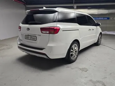 Kia Canival 2016, 102892 км, за 9183.41 USD - фото 6