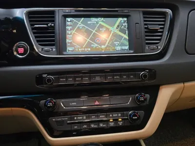 Kia Canival 2016, 102892 км, за 9183.41 USD - фото 9