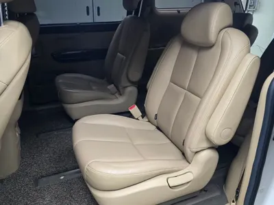 Kia Canival 2016, 102892 км, за 9183.41 USD - фото 12
