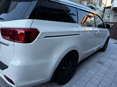 Kia Canival 2019, 273618 км, за 6825.71 USD - фото 4