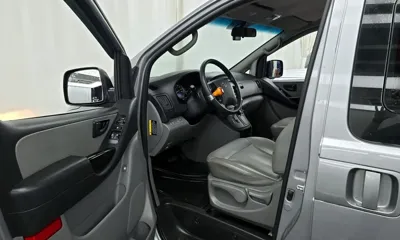 Hyundai Starex 2017, 84015 км, за 11093.61 USD - фото 10