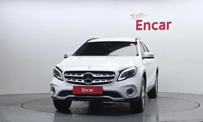 Mercedes-Benz GLA-Class 2019, 144783 км, за 8125.17 USD