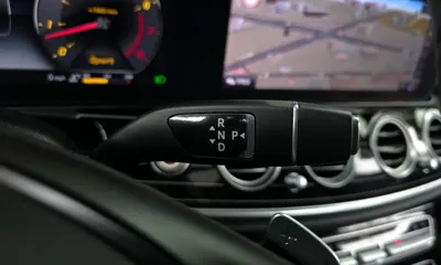 Mercedes-Benz E-Class 2018, 97127 км, за 16738.87 USD - фото 9