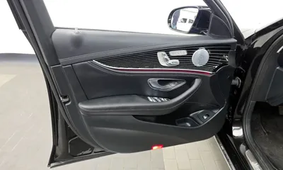 Mercedes-Benz E-Class 2018, 97127 км, за 16738.87 USD - фото 24