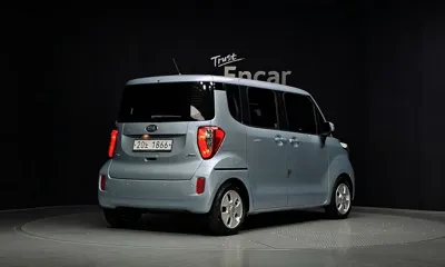 Kia Ray 2013, 108031 км, за 3741.63 USD