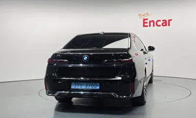 BMW i7 2024, 56149 км, за 66449.55 USD