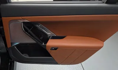 BMW i7 2024, 56149 км, за 66449.55 USD - фото 25