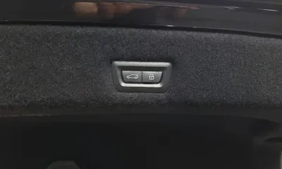 BMW i7 2024, 56149 км, за 66449.55 USD - фото 33