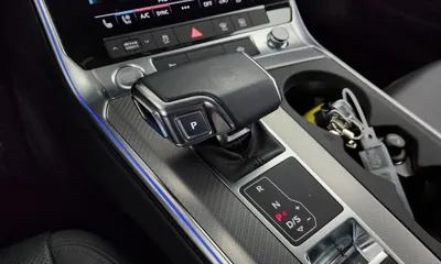Audi A6 2020, 52400 км, за 18051.73 USD - фото 9