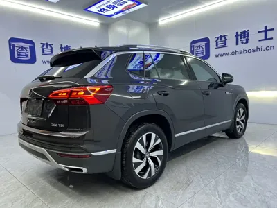 Volkswagen Tayron 2022, 12600 км, за 23954.8 USD - фото 16
