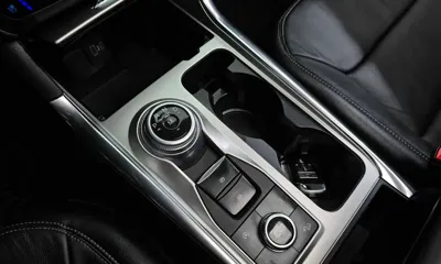 Ford Explorer 2020, 72568 км, за 16404.1 USD - фото 9