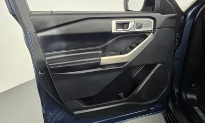 Ford Explorer 2020, 72568 км, за 16404.1 USD - фото 24