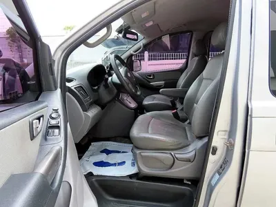 Hyundai Starex 2014, 108000 км, за 5144.23 USD