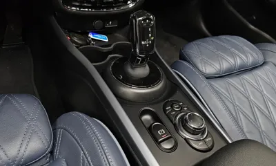 MINI Clubman 2023, 31246 км, за 16930.38 USD - фото 9