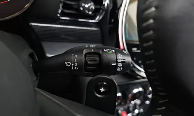 MINI Clubman 2023, 31246 км, за 16930.38 USD - фото 25