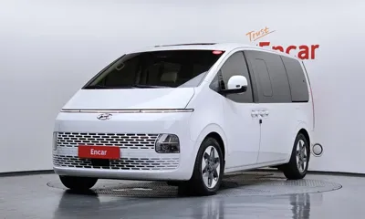 Hyundai Staria · 2022 год