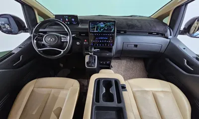 Hyundai Staria 2022, 88396 км, за 18566.79 USD - фото 7