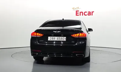 Genesis G80 2018, 159924 км, за 10634.11 USD