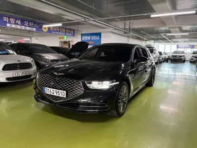 Genesis G90 · 2021 год