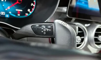 Mercedes-Benz GLC-Class 2022, 42732 км, за 34687.81 USD - фото 9
