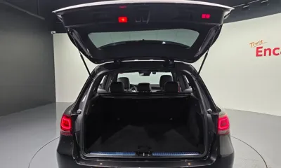 Mercedes-Benz GLC-Class 2022, 42732 км, за 34687.81 USD - фото 20
