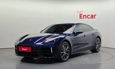 Porsche Panamera · 2025 год