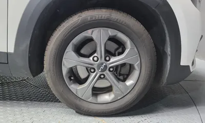 Kia Seltos 2023, 120841 км, за 9556 USD - фото 21